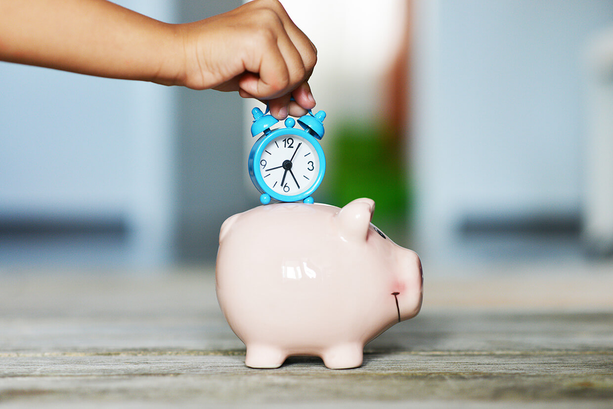 Are you Waisting Time & Money? Hire a House Cleaning Service